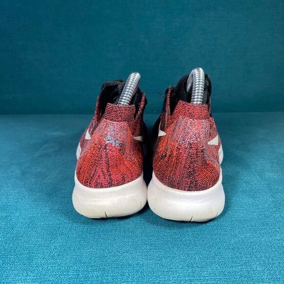 Size 7.5 - Women’s Nike Free Run Flyknit multicolor shoes - Picture 2 of 9